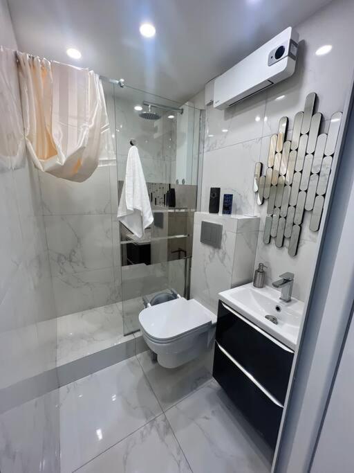 Maison Appartement Triplex Avec Jacuzzi Et Sauna แซงต์-เอเตียน ภายนอก รูปภาพ